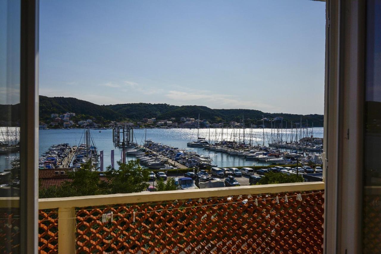 Apartmani Jasmina Супетарська Драґа Екстер'єр фото